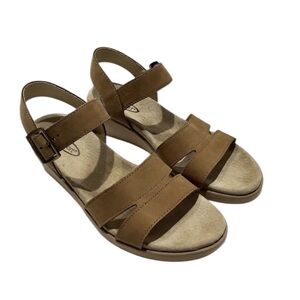 Rockport Tan Sandals Size: 8.5